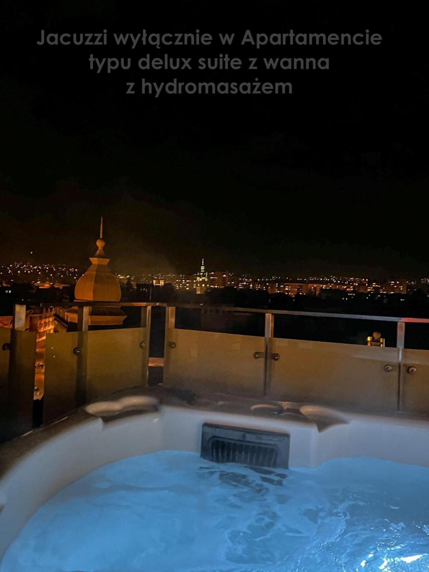 Sky Roof Apartments Bílsko-Bělá Exteriér fotografie